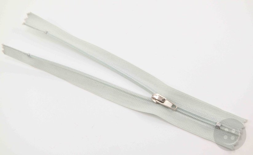 Nedělitelný jemný plastový spirálový zip (velikost číslo 3) různé barvy - délka 12 cm - 60 cm