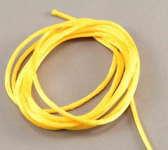 Saténová šňůra - tmavě žlutá - průměr 0,2 cm