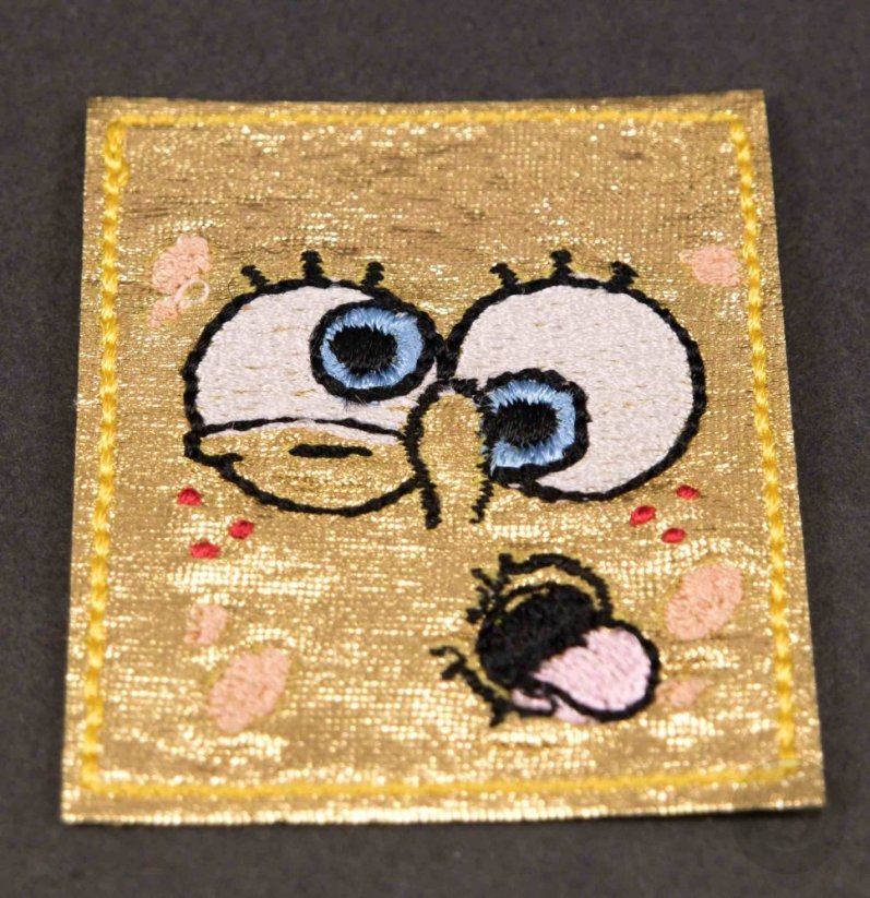 Iron-on patch - Spongebob with tongue out - dimensions 5,2 cm x 4,5 cm