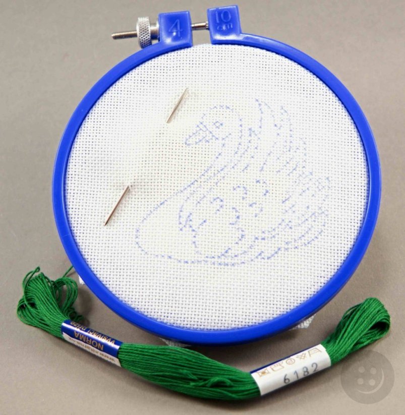 Embroidery pattern for children - swan - diameter 10 cm