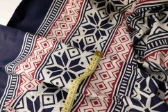 Cotton canvas - geometric winter motif - width 160 cm
