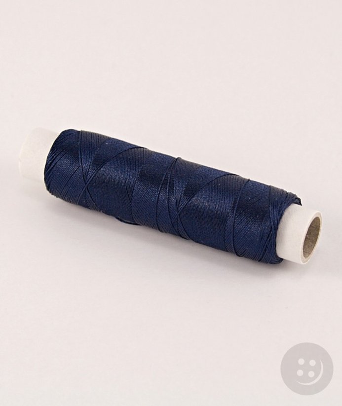 Polyamidová nit