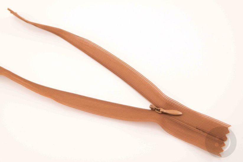 Reißverschluss - nicht teilbar - (3mm) verschiedene Farben - Länge 18 cm - 60 cm
