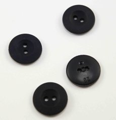 Hole button - dark blue - diameter 1,7 cm