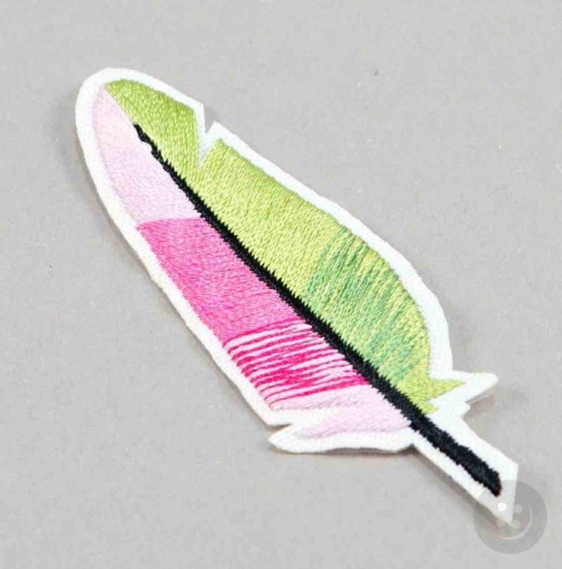 Nažehlovací záplata - barevné peříčko - více barevných variant - rozměr 6,5 cm x 2,2 cm - Barevná varianta: peříčko - zelená - CEZ2117