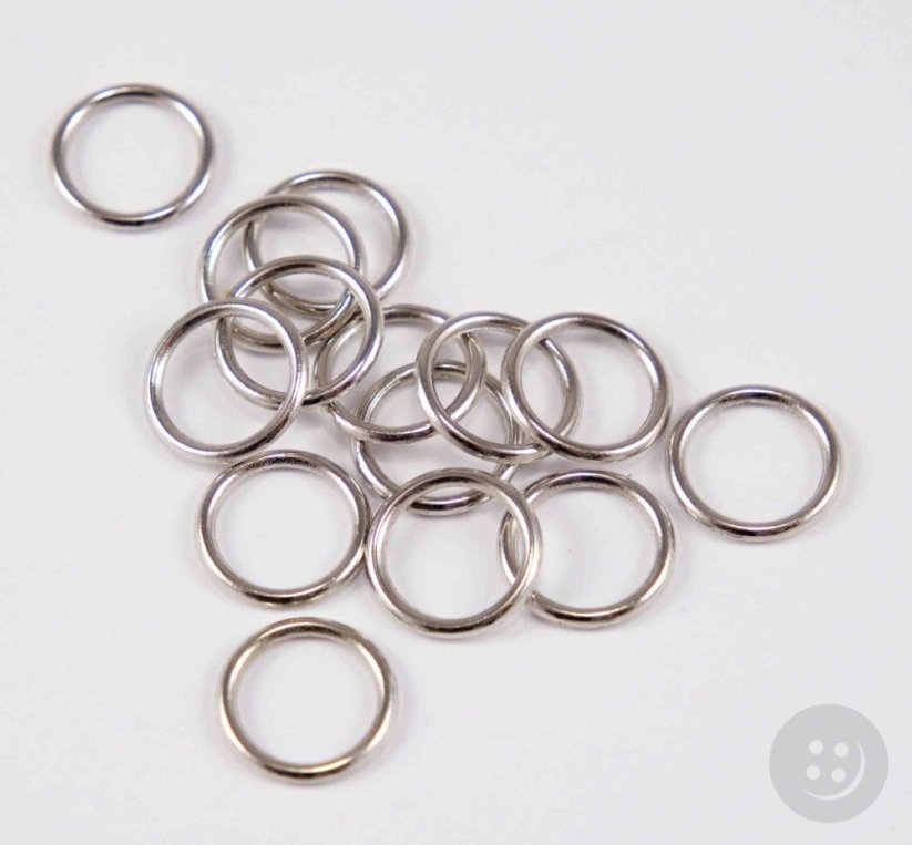 Kroužek kovový - stříbrný - průvlek 0,97 cm