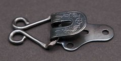 Kalhotový háček - tmavý nikl - 2,5 x 1,7 cm