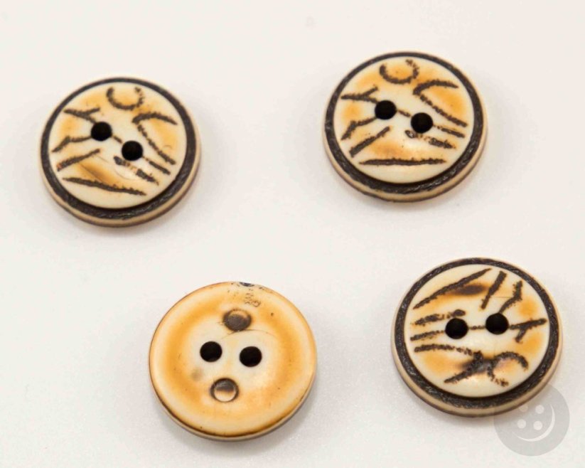 Hole button - beige with brown decoration - diameter 1.5 cm