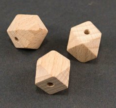 Schnullerkette aus Holz - helles Holz - Größe 1,5 cm x 1,5 cm