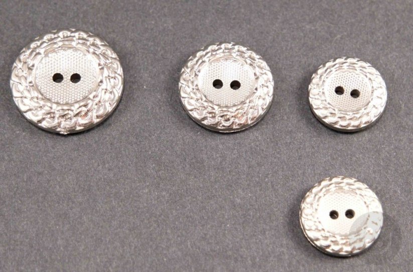 Silver button with a wreath - silver - diameter 1,7 cm
