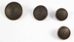 Luxurious shank button - antique brass - diameter 1,8 cm