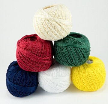 Cotton yarn Sněhurka