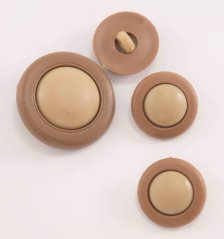 Knoflík se spodním přišitím - béžový dvoubarevný - průměr 1,5 cm
