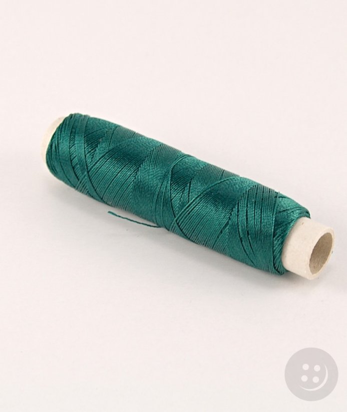 Polyamidová nit