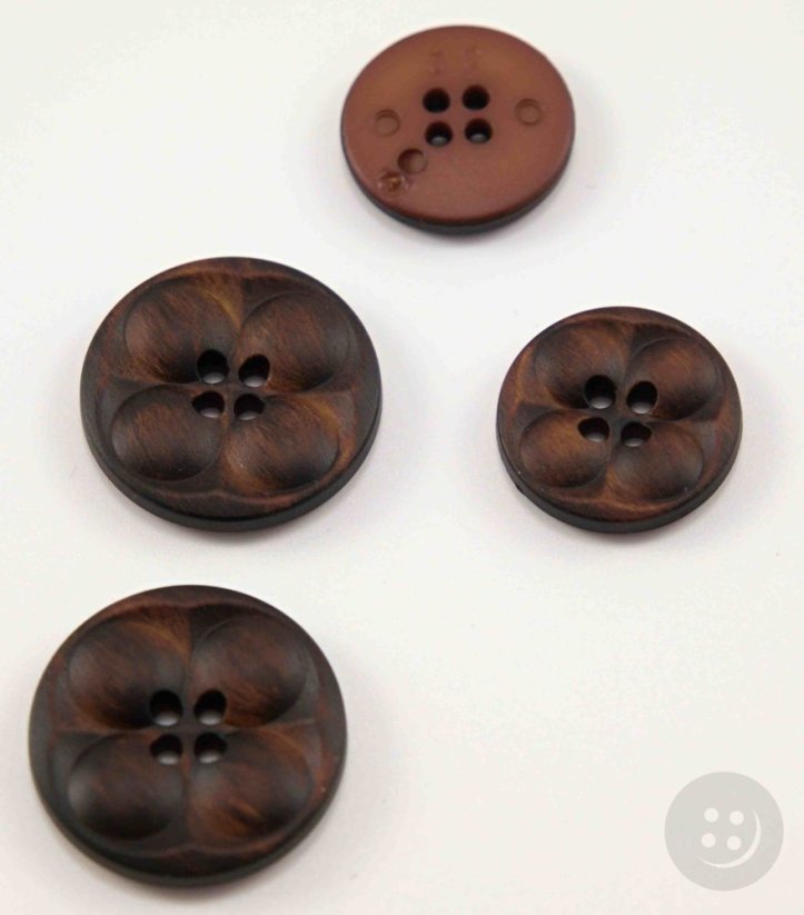 Hole button - brown four-leaf clover - wood imitation - diameter 2,5 cm