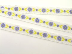 Vzorovaná stuha s kvietkami - fialová, žltá, biela - šírka 1,2 cm