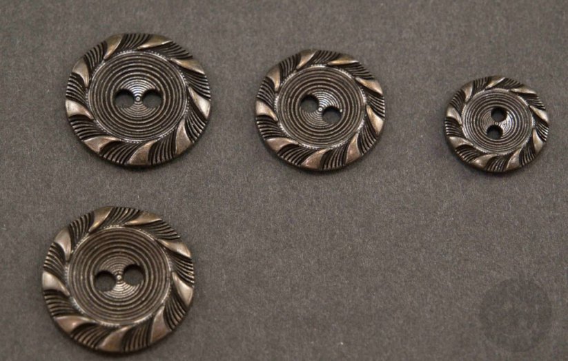 Metal button - antique brass- diameter 2,5 cm