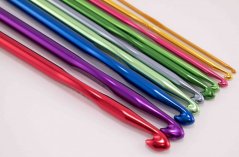 Crochet hook - hook sizes 2 - 10