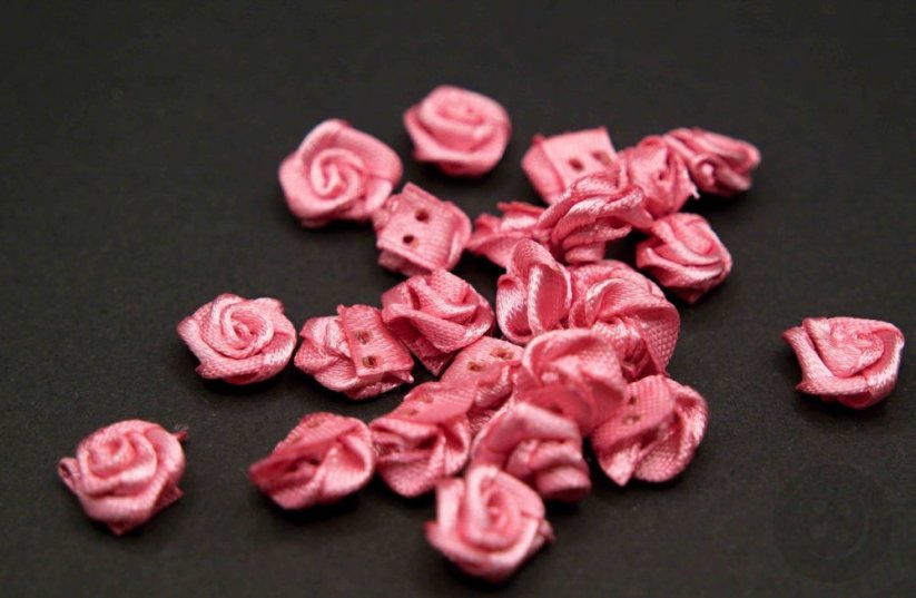 Sew-on flower - deep old rose - diameter 1 cm