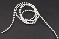 Beads threaded on a cord - white - diameter 0.4 cm