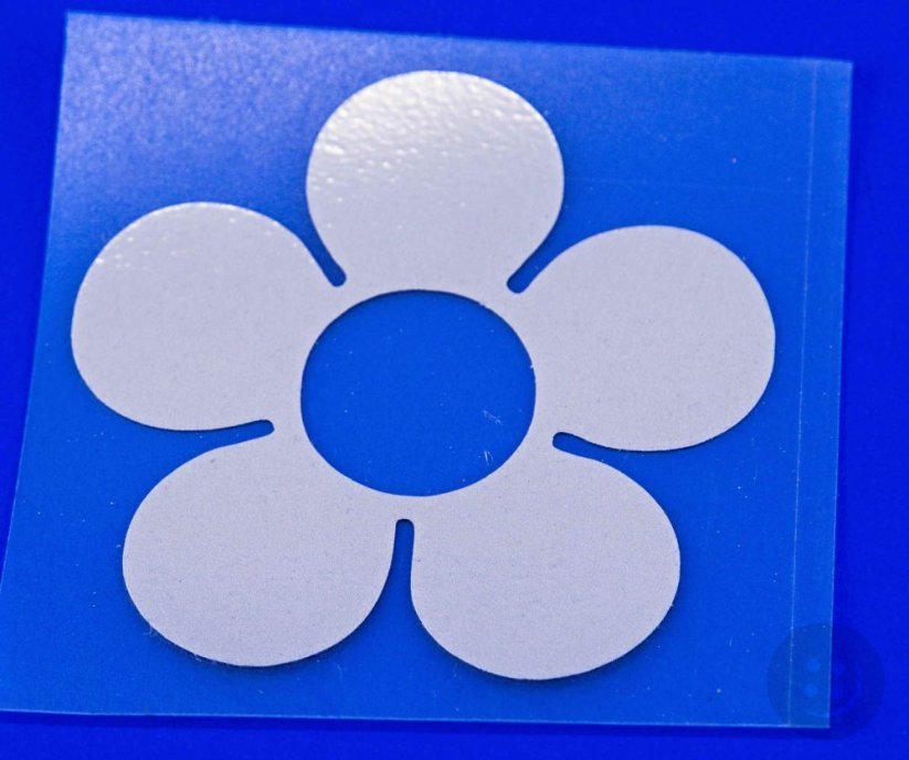 Nažehľovacia záplata - kvetinka - rozmer 2,5 cm x 2,5 cm