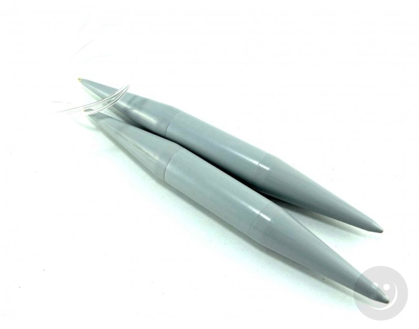 Thic circular needles with a string length of 80 cm - size 10