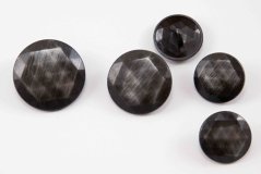 Luxuriöser Metallknopf - mit gebrochenem Sechseck - matt - alt-silber - Durchmesser 1,77 cm
