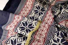 Bavlněné plátno - geometrický zimní motiv - šíře 160 cm