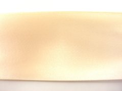 Cream satin ribbon No. 3004