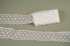 Bavlněná paličkovaná krajka - bílá - šířka 4 cm