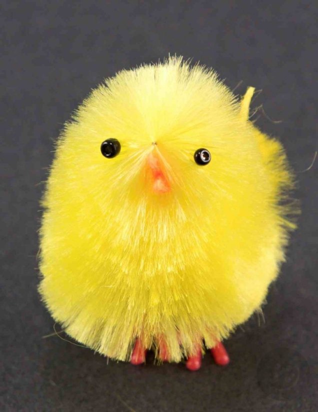 Easter chick with wings - dimensions 4 cm x 3.5 cm - yellow