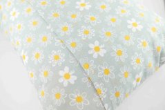 Bylinkový vankúšik na pokojný spánok - kvetinky - rozmer 35 cm x 28 cm