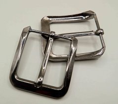Metal belt buckle with spike - dark silver - hole 4 cm