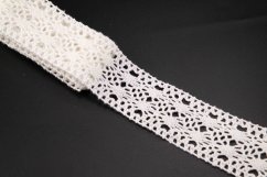 Cotton lace trim - off white - width - 3,7 cm