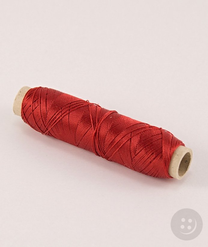Polyamidová nit