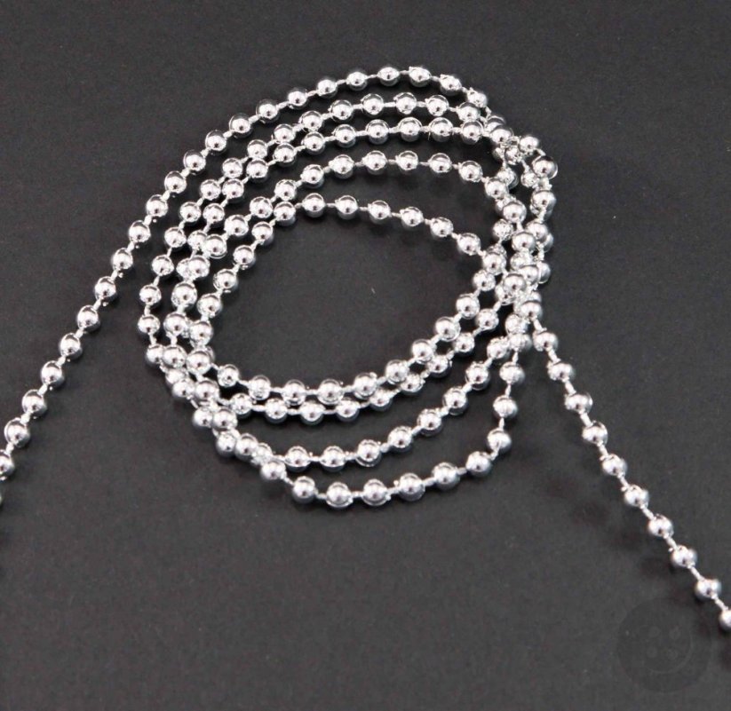 Beads threaded on a cord - silver - diameter 0.3 cm