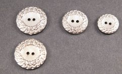 Silberner Knopf mit einem Kranz - Silber - Durchmesser 2,5 cm