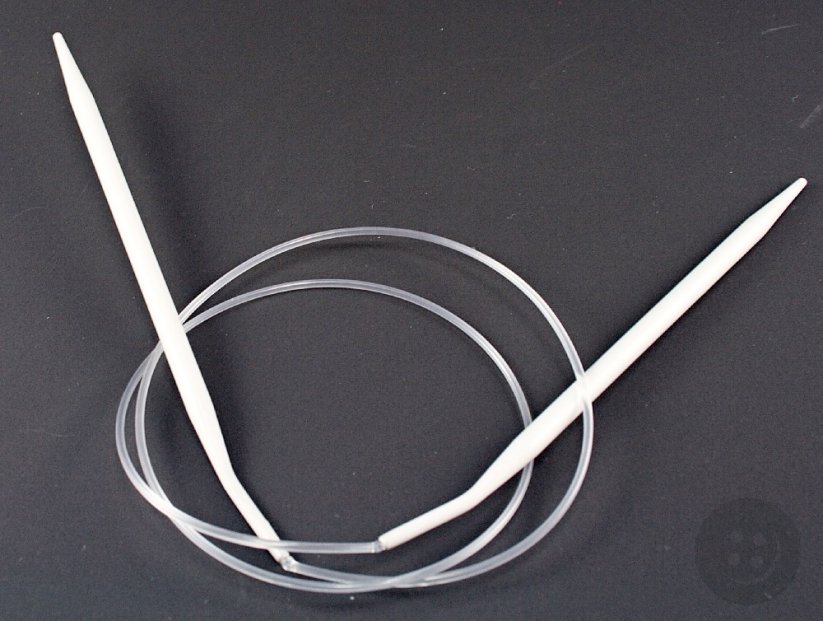 Circular needles with a string length of 80 cm - size 10
