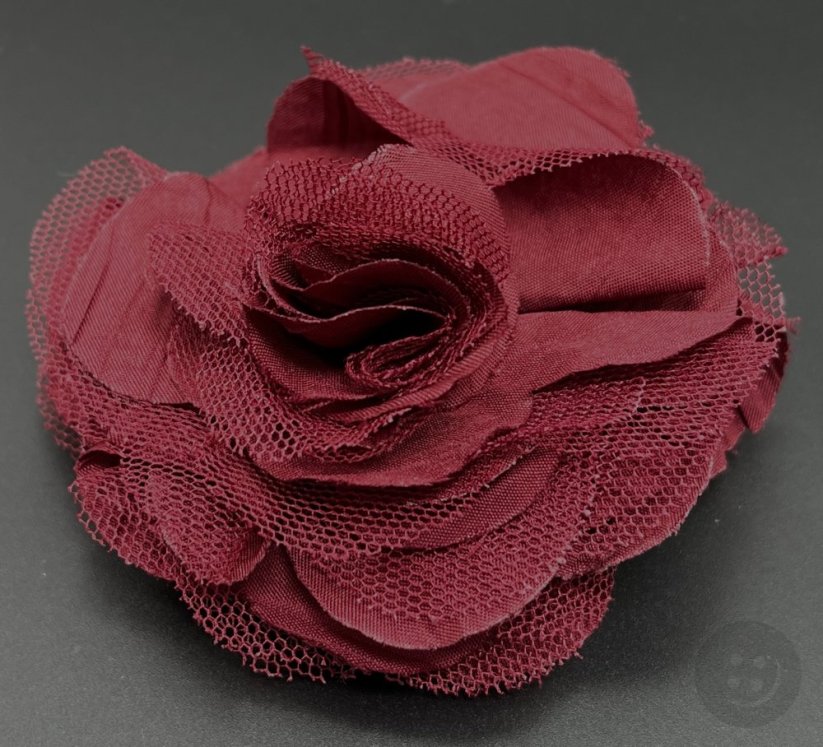 Floral brooch with tulle - burgundy