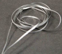Hladká lurexová šnúrka - strieborná - šírka 0,28 cm