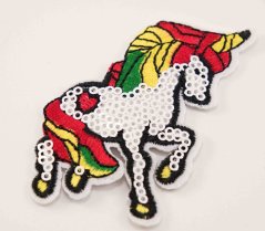 Nažehlovací záplata s flitry - Jednorožec v klusu 7,5 x 7 cm