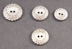 Silver button with a wreath - silver - diameter 2,2 cm