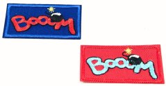 Nažehlovací záplata - BOOOM - modrá, červená - rozměr 6 cm x 3,5 cm
