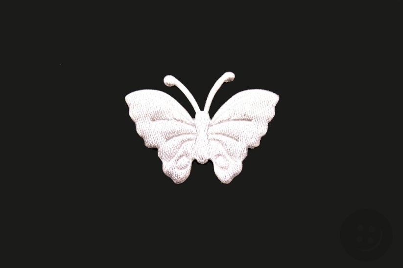 Našívací záplaty - Saténový motýl - více barevných variant - rozměr 2,5 cm x 3,5 cm