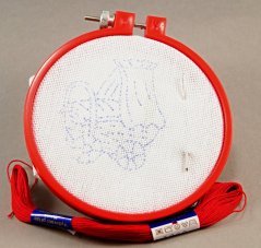 Embroidery pattern for children - baby carriage - diameter 10 cm