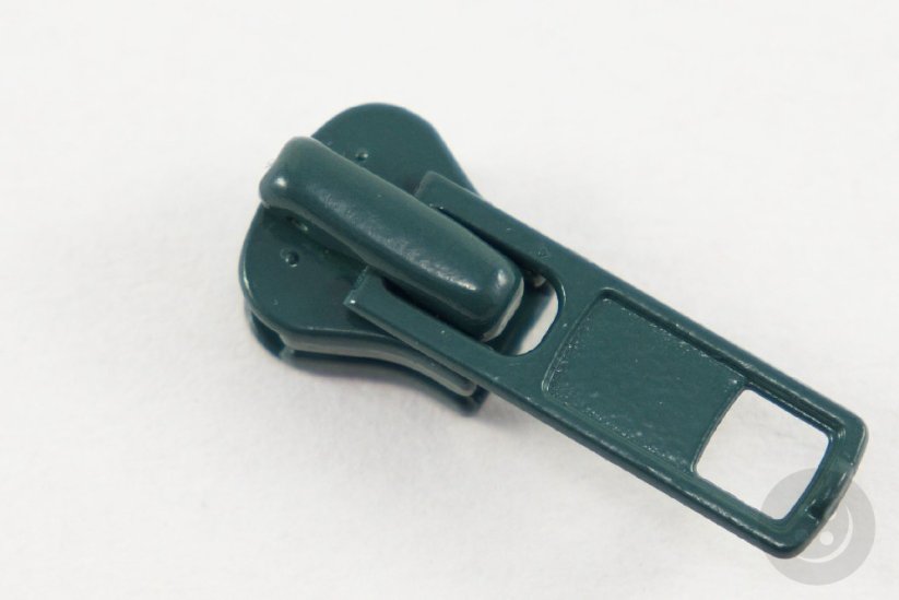 Plastic cubes zipper slider - dark green  - size 5