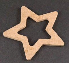 Dřevěná hvězda na macramé - 12 cm x 10 cm
