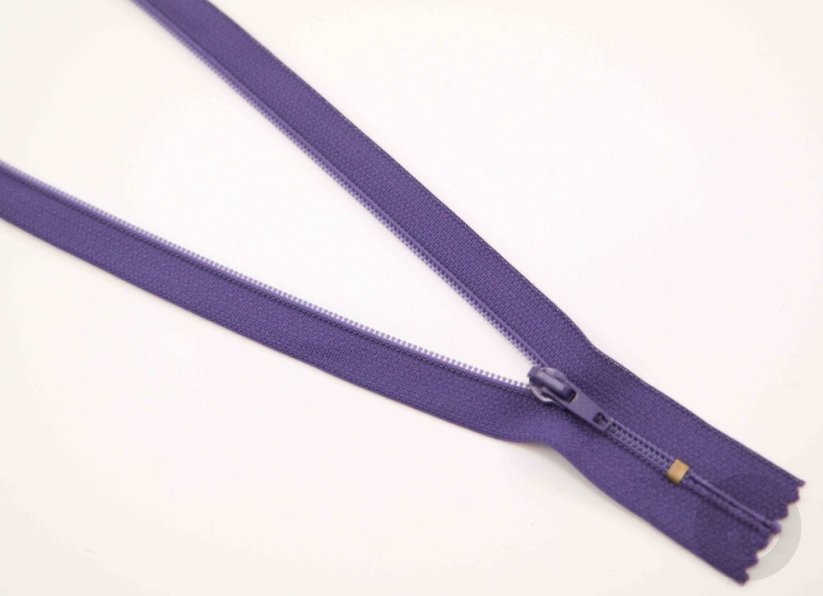 Nedělitelný jemný plastový spirálový zip (velikost číslo 3) různé barvy - délka 12 cm - 60 cm