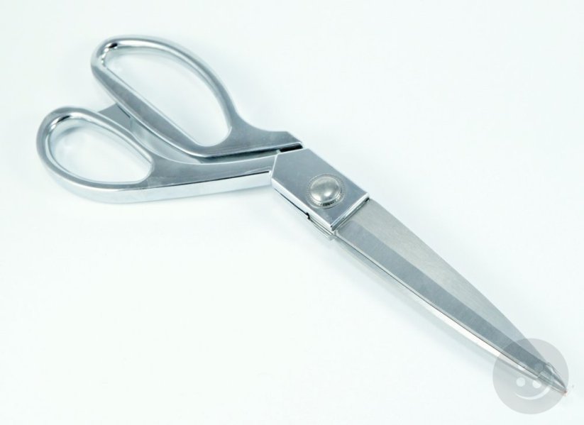 Krejčovské nůžky - délka 24 cm, ostří 13 cm  -  celokovové
