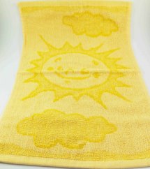 Children's yellow towel - sunshine
